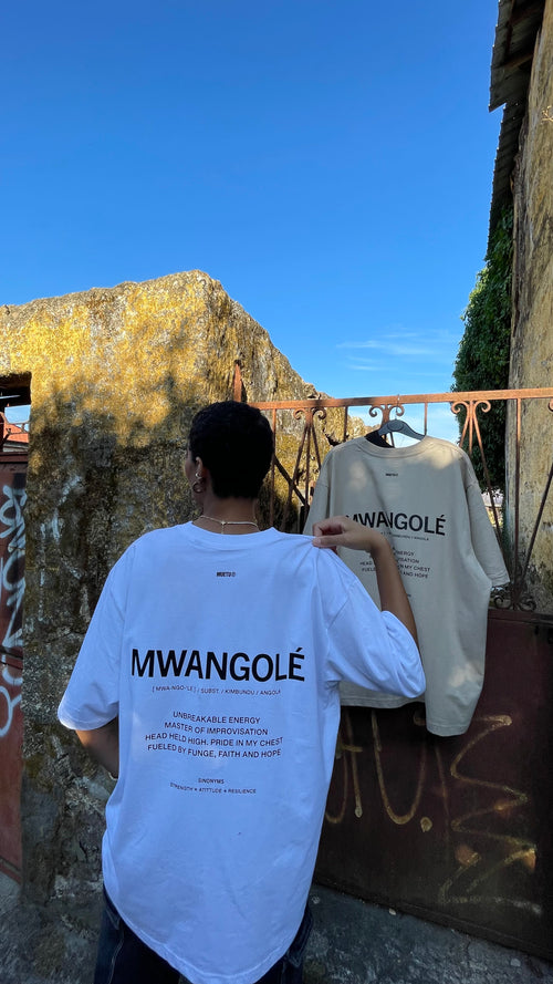 Mwangolé Oversized Tee - Iluminado